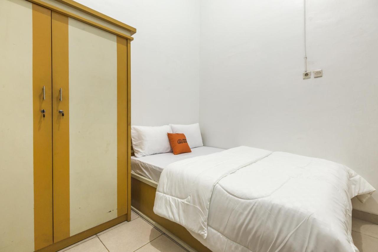 Hotel Koolkost Syariah Near Rsjd Amino Semarang Alastuwo Exterior foto